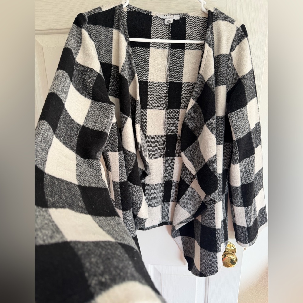 FAVLUX Black and White Checkered Cardigan